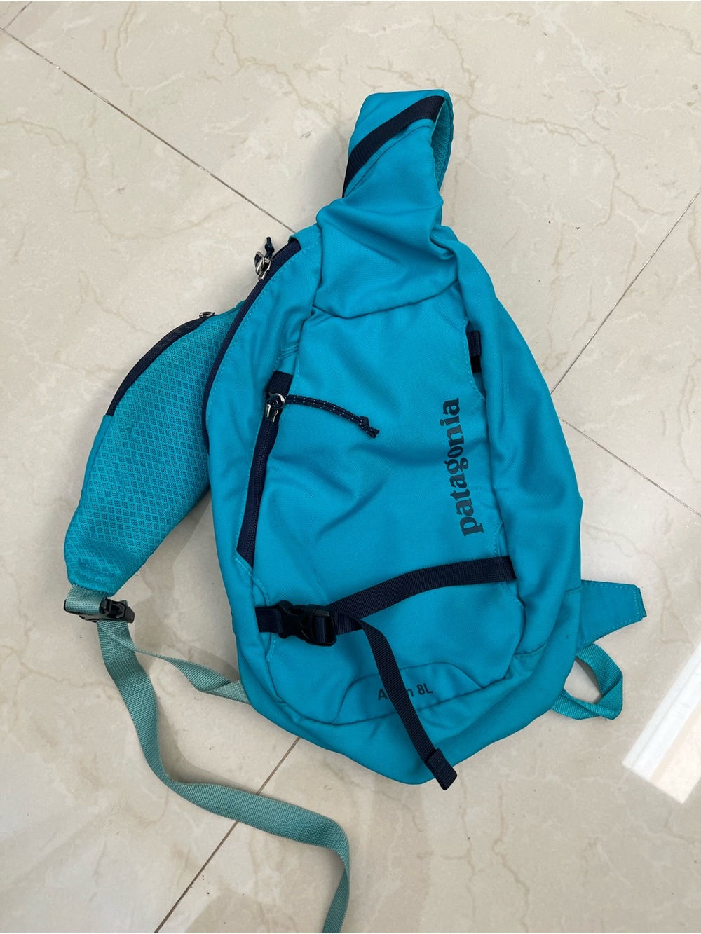 PATAGONIA Atom Sling Bag 8L Turquoise - Picture 4 of 12